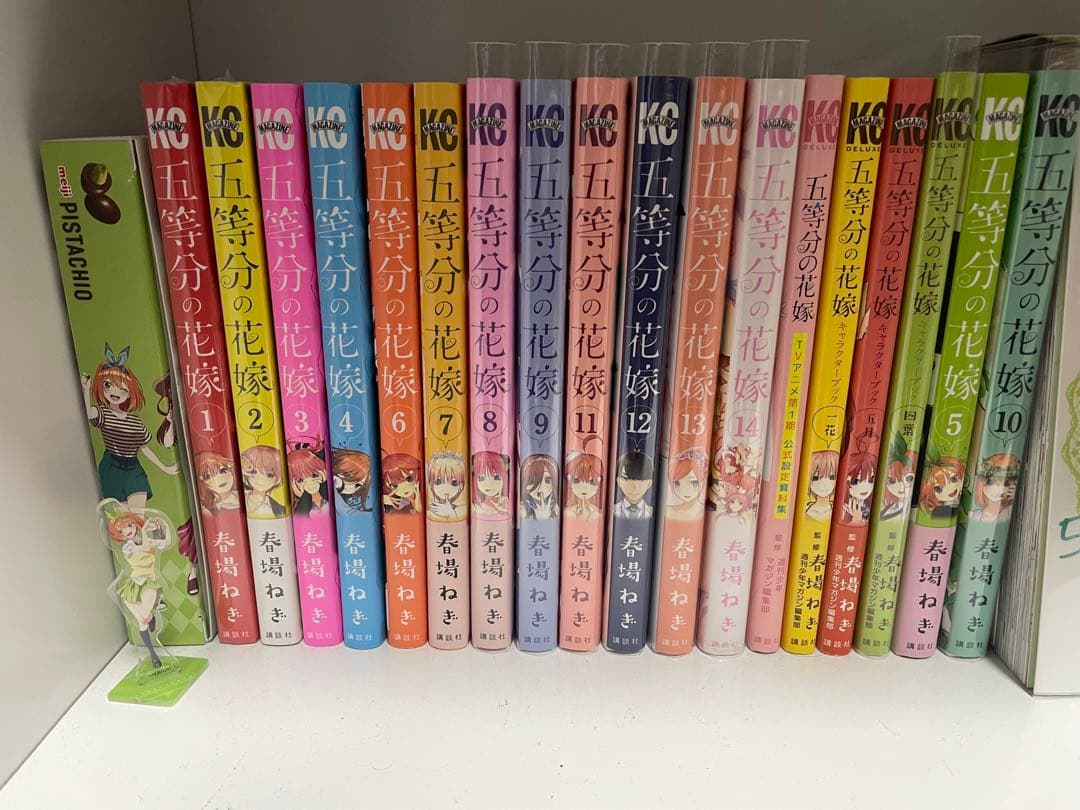 五等分の花嫁 漫画全巻＋ファンブック＋四葉グッツ