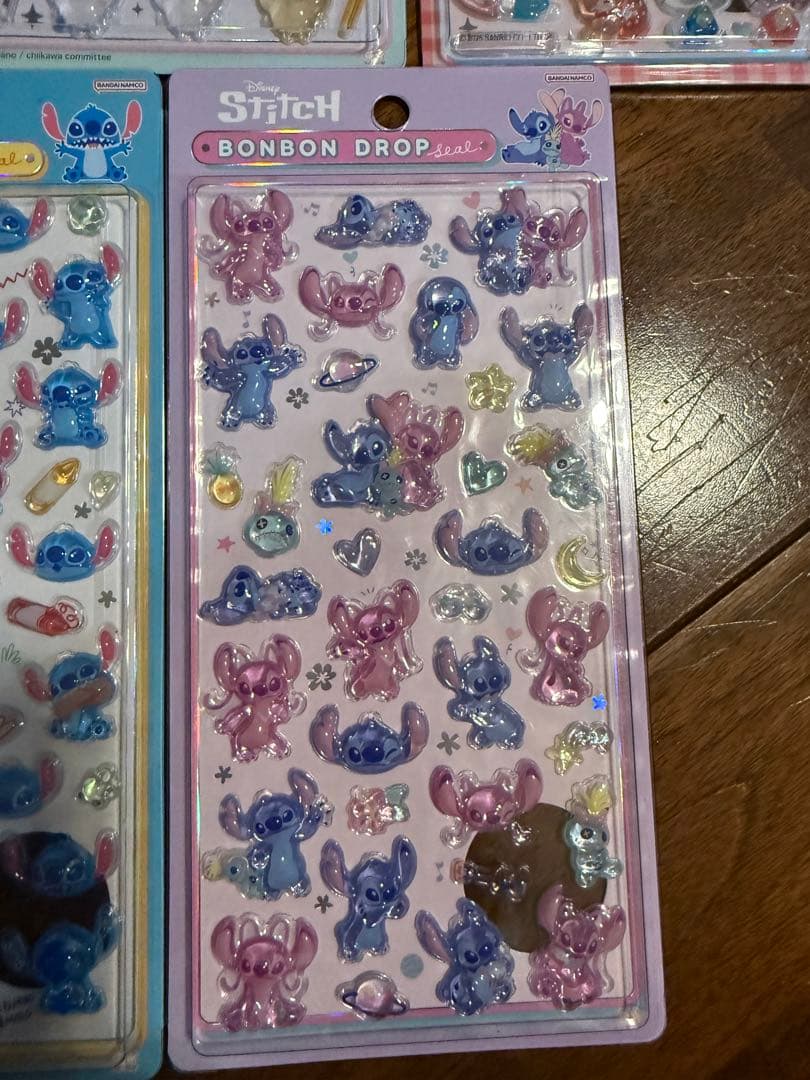 ボンボンドロップシール　５枚セット　スティッチ　キティ　ちいかわ　サンリオ