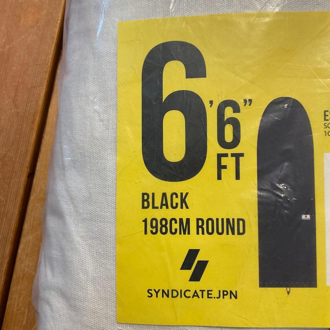 Syndicate シンジケート　ニットケース \"ROUND\" 6.6