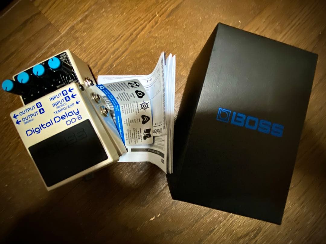 BOSS DD-8(交換用ボトムプレート、銀ネジ付)