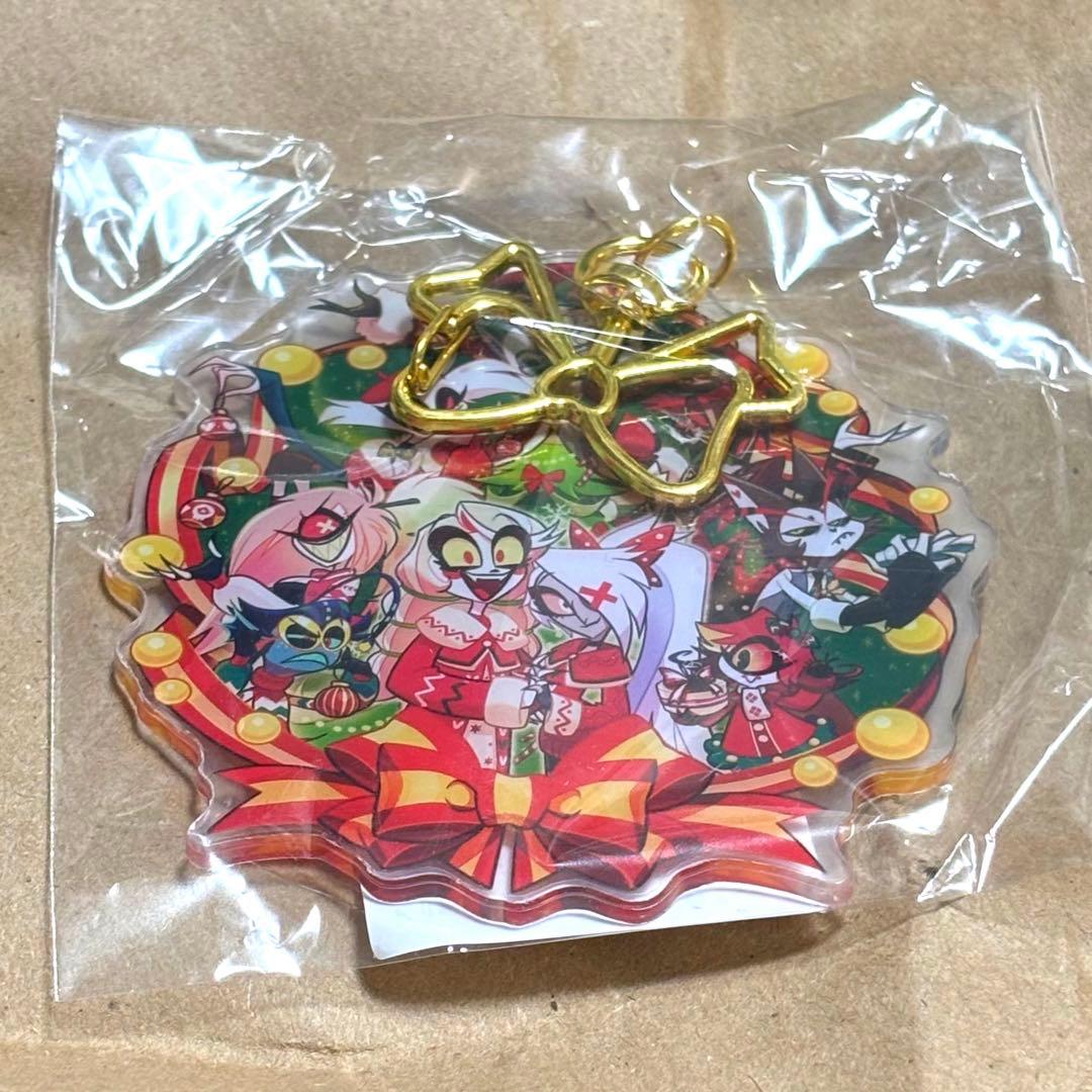 公式　ハズビンホテル　クリスマス　ホテルサイド アクリルキーホルダー
