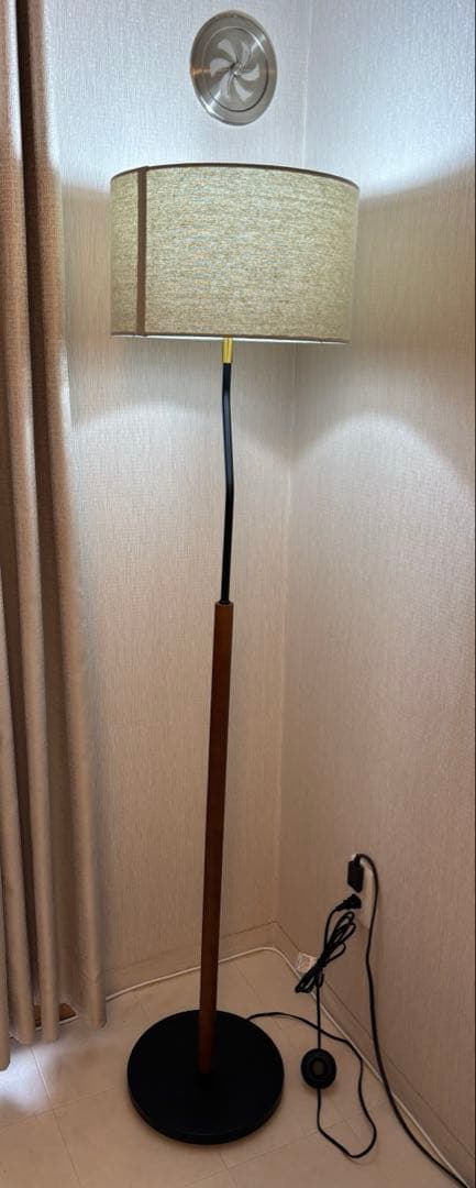 インターフォルム FELITTO フェリット フロアライト 北欧風美品 間接照明