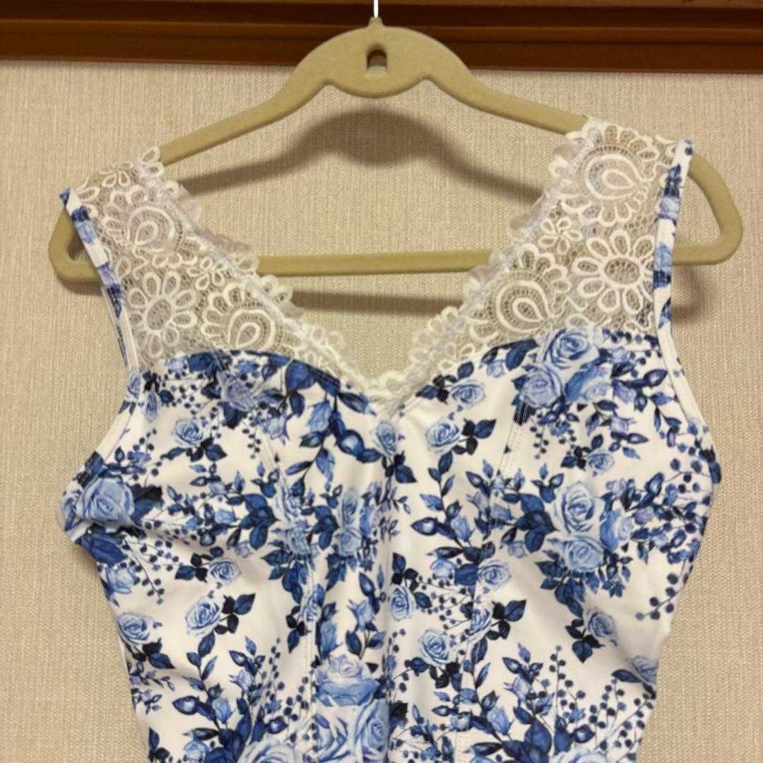 花柄レース付きレオタード　Lサイズ