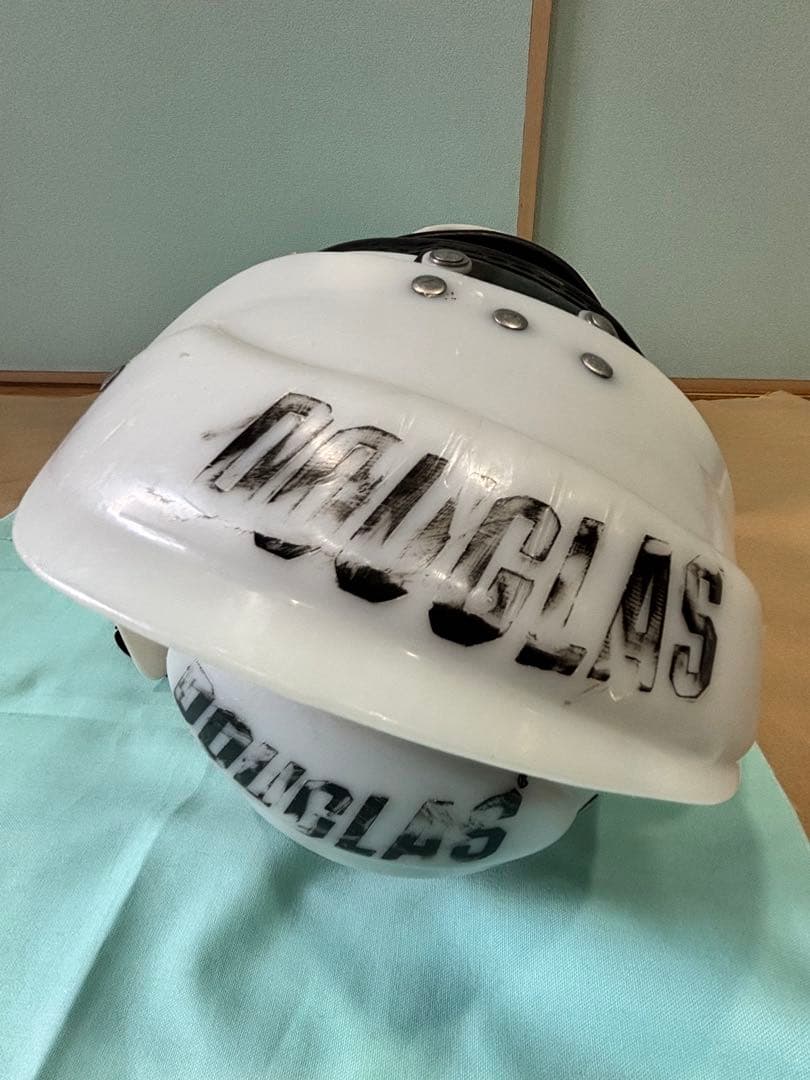 DOUGLAS QBK XS ショルダーパッド ホワイト