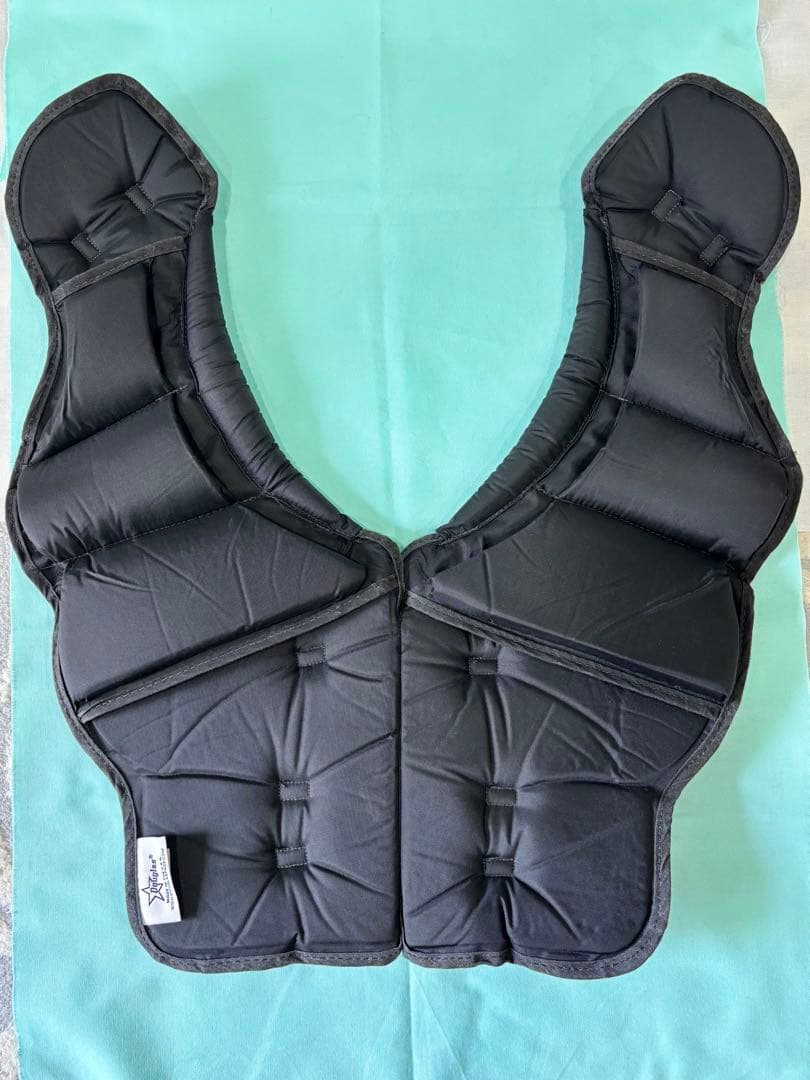 DOUGLAS QBK XS ショルダーパッド ホワイト