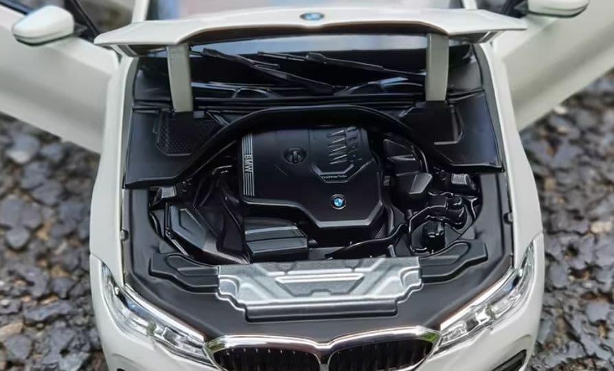 NOREV 1/18 スケール  3 シリーズ G20 330i 2019