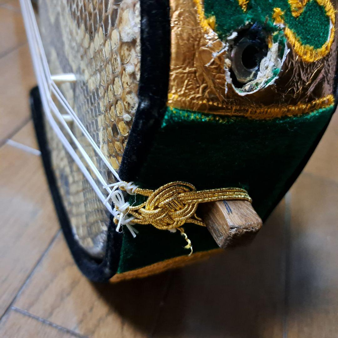 沖縄三線 六弦仕様 カスタムモデル 本皮仕様 スタンド付き