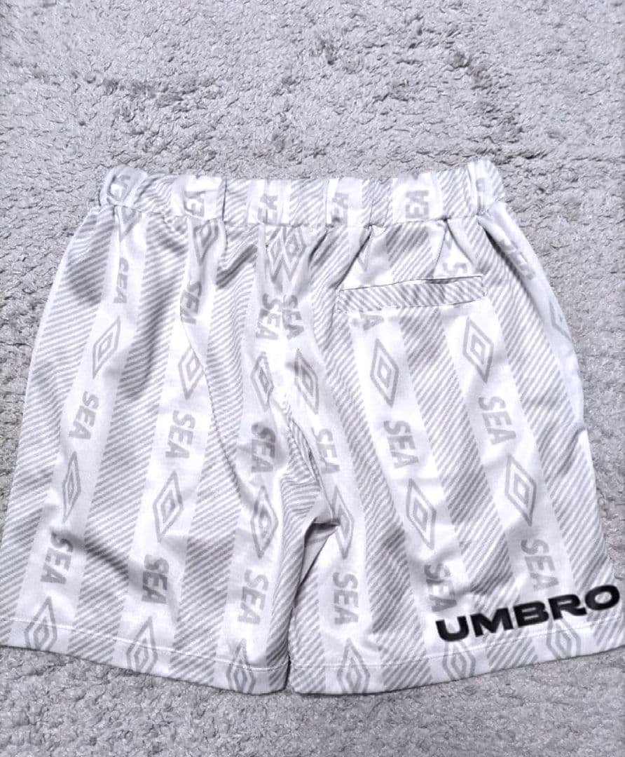 美品　アンブロ×ウィンダンシー　ハーフパンツ　白