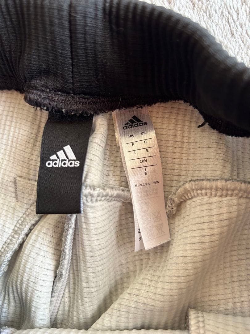 adidas フード付きジャケット UK L
