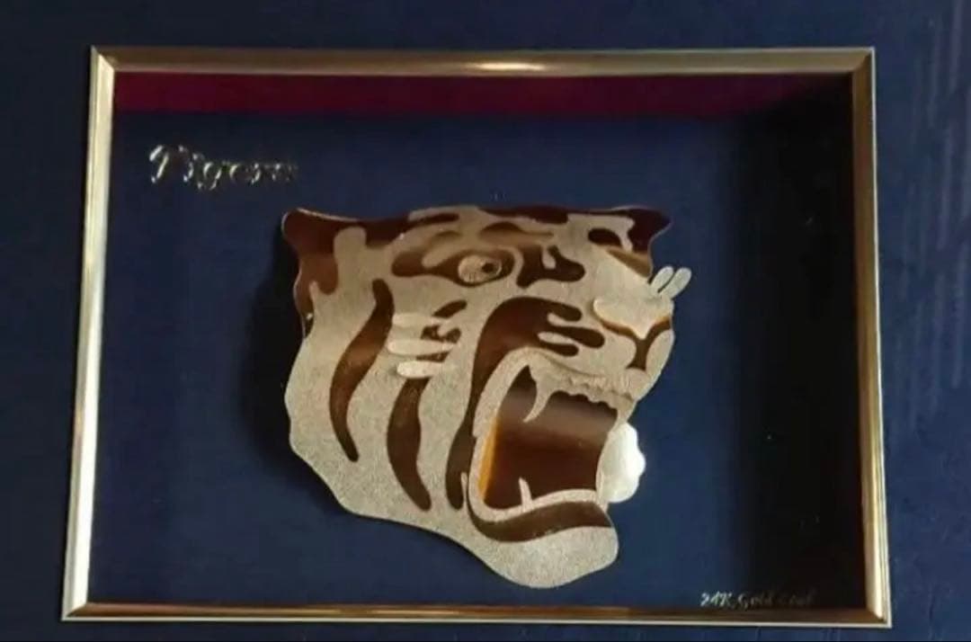 【新品】阪神タイガース 純金箔 立体オブジェ 額縁入り 記念品