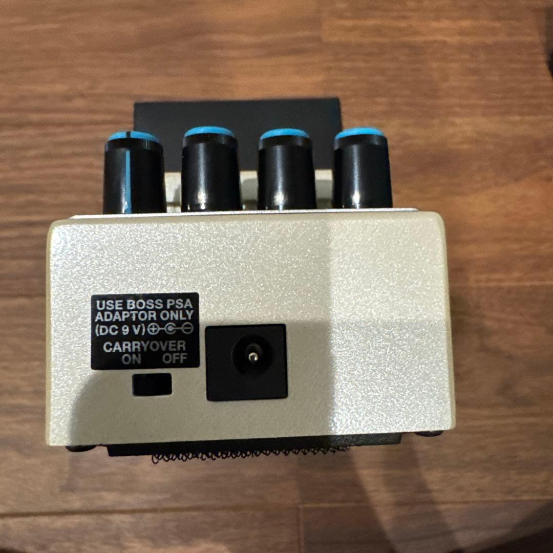 BOSS DD-8デジタルディレイ