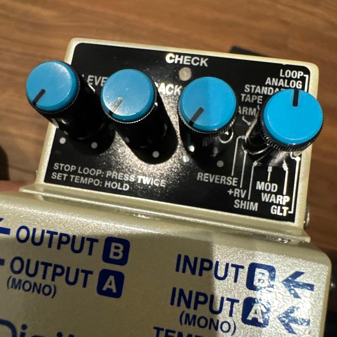 BOSS DD-8デジタルディレイ
