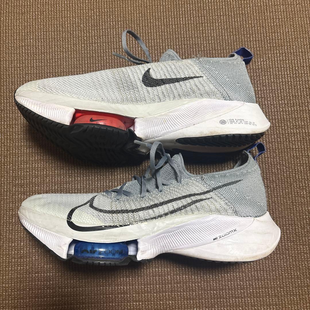 NIKEナイキエアズーム テンポネクスト% 25.5cm