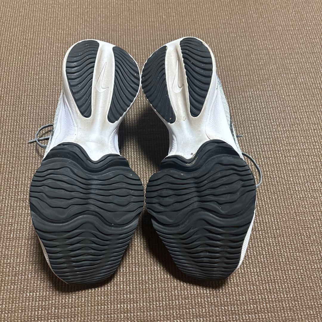 NIKEナイキエアズーム テンポネクスト% 25.5cm