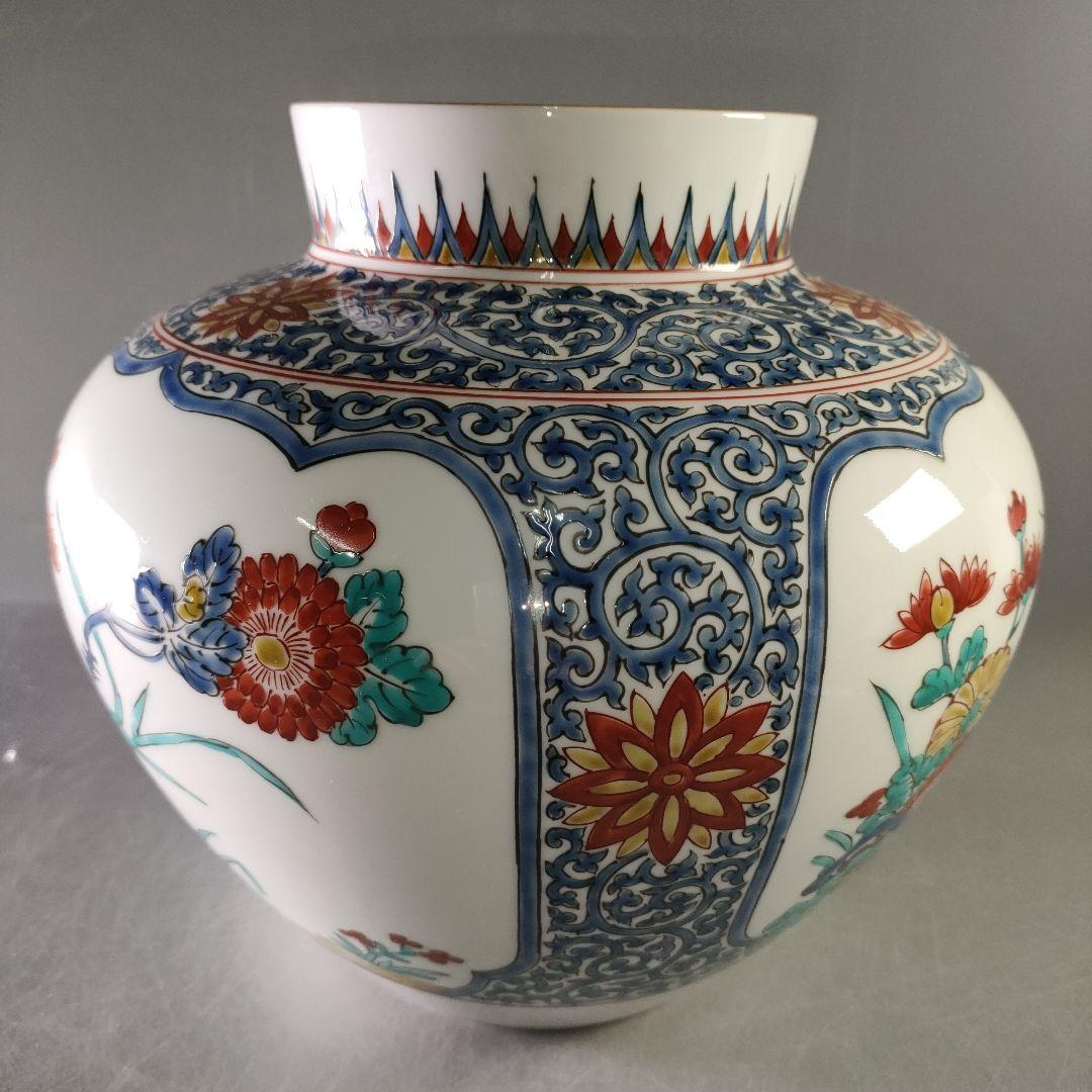 A1235-8/有田焼/弥左衛門 造/色絵染錦花草文花瓶/共箱/花器/花入/花生
