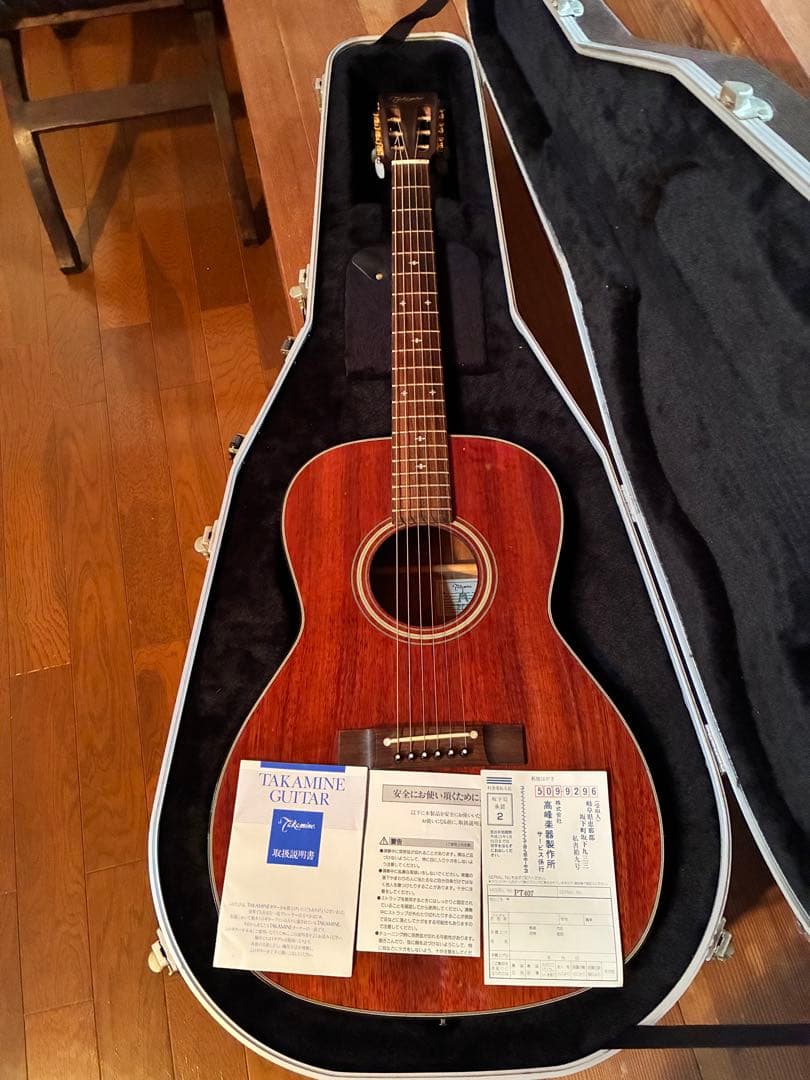 Takamine エレアコPT407