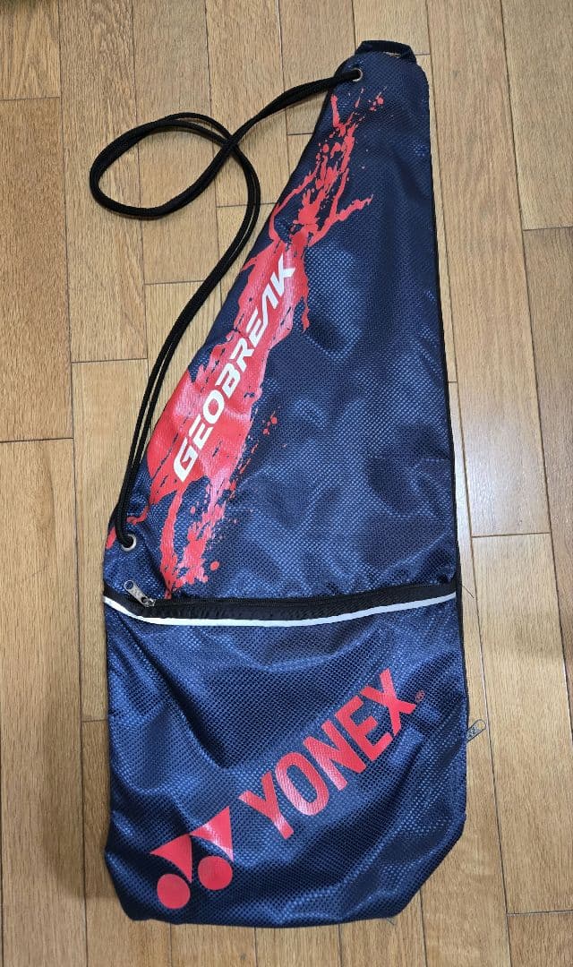 YONEX　GEOBREAK 70VS 　ケース+グリップテープ1け