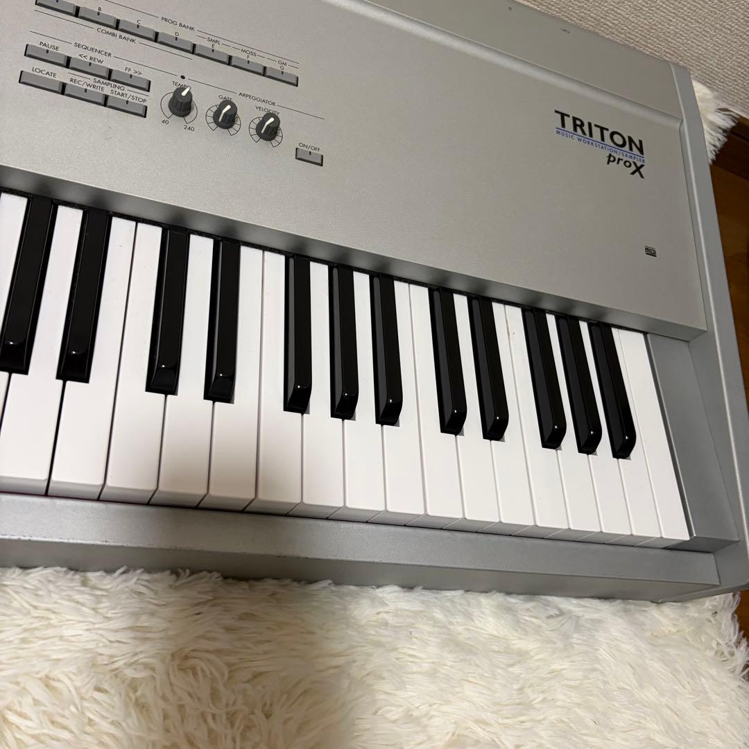 希少 動作品 KORG TRITON Pro X 88鍵 シンセサイザー