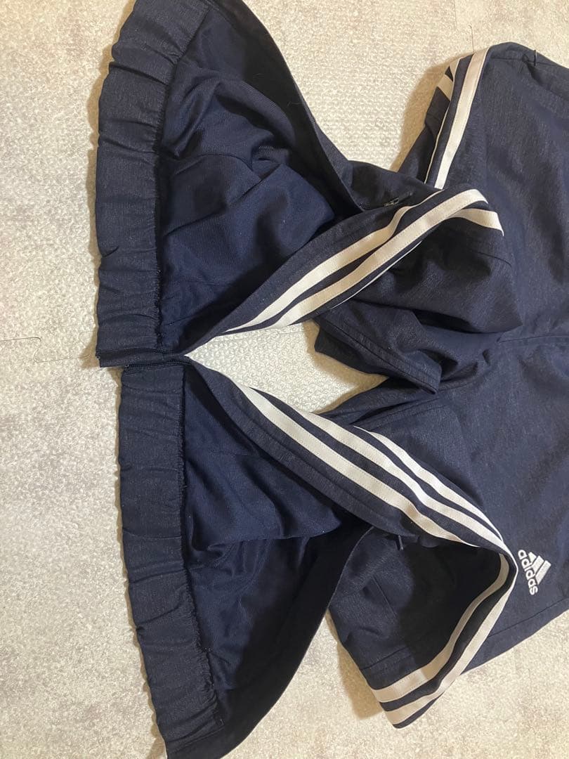 adidas セットアップ　ウィンドジャケットパンツセット