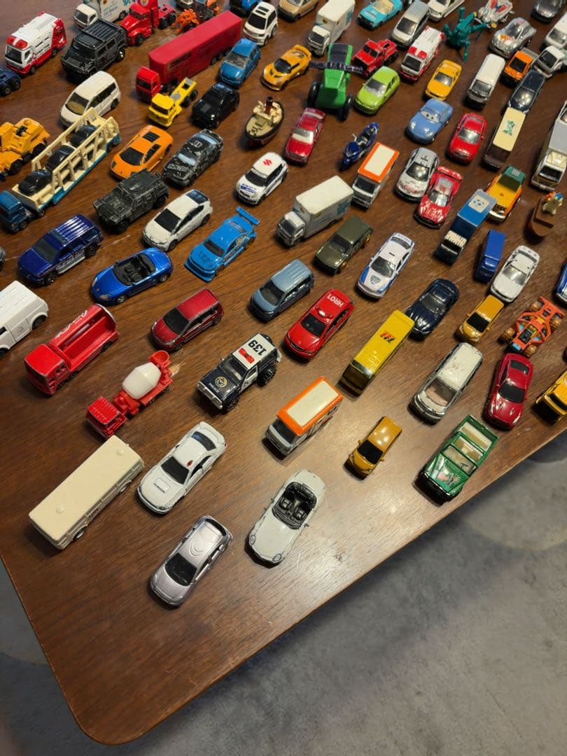 【ジャンク品】ミニカー まとめ売り 150台〜170台ほど