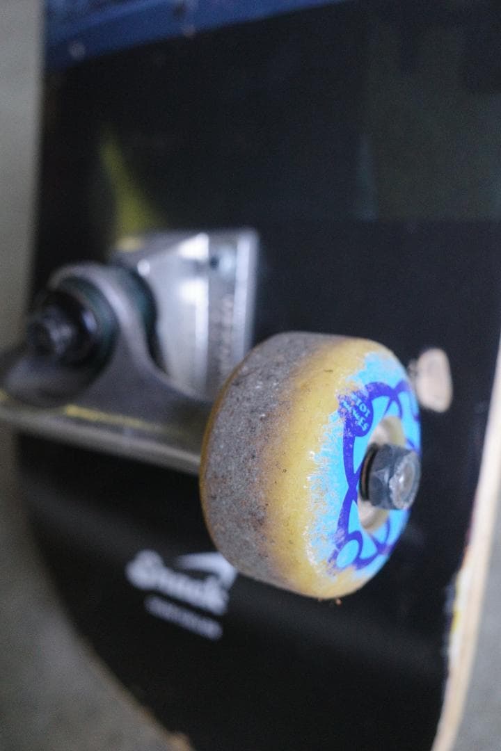 SNACK　Skateboards　Thunder　スケボー　コンプリートセット