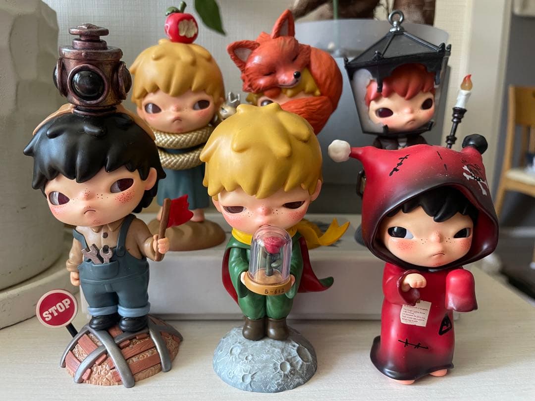 A little prince The Rose小さな王子フィギュアHirono