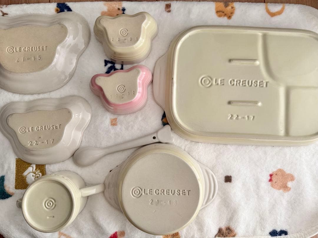 【美品】ル・クルーゼ　ベビー　テーブルウェア　セット　食器　お食い初めセット