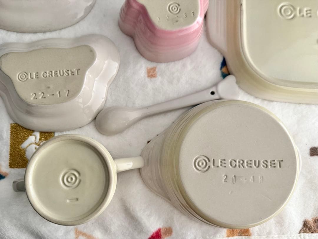 【美品】ル・クルーゼ　ベビー　テーブルウェア　セット　食器　お食い初めセット