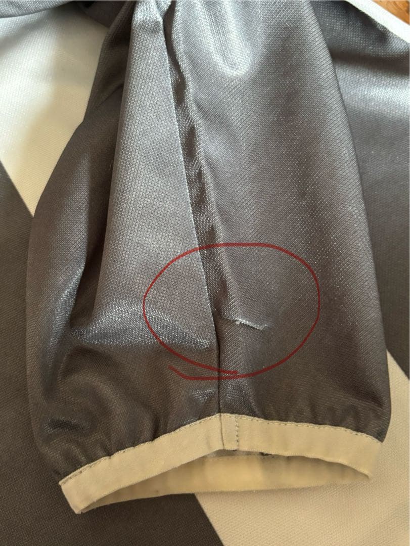 F.C.R.B. ✖️ NIKE グレー x ホワイト ストライプゲームシャツ