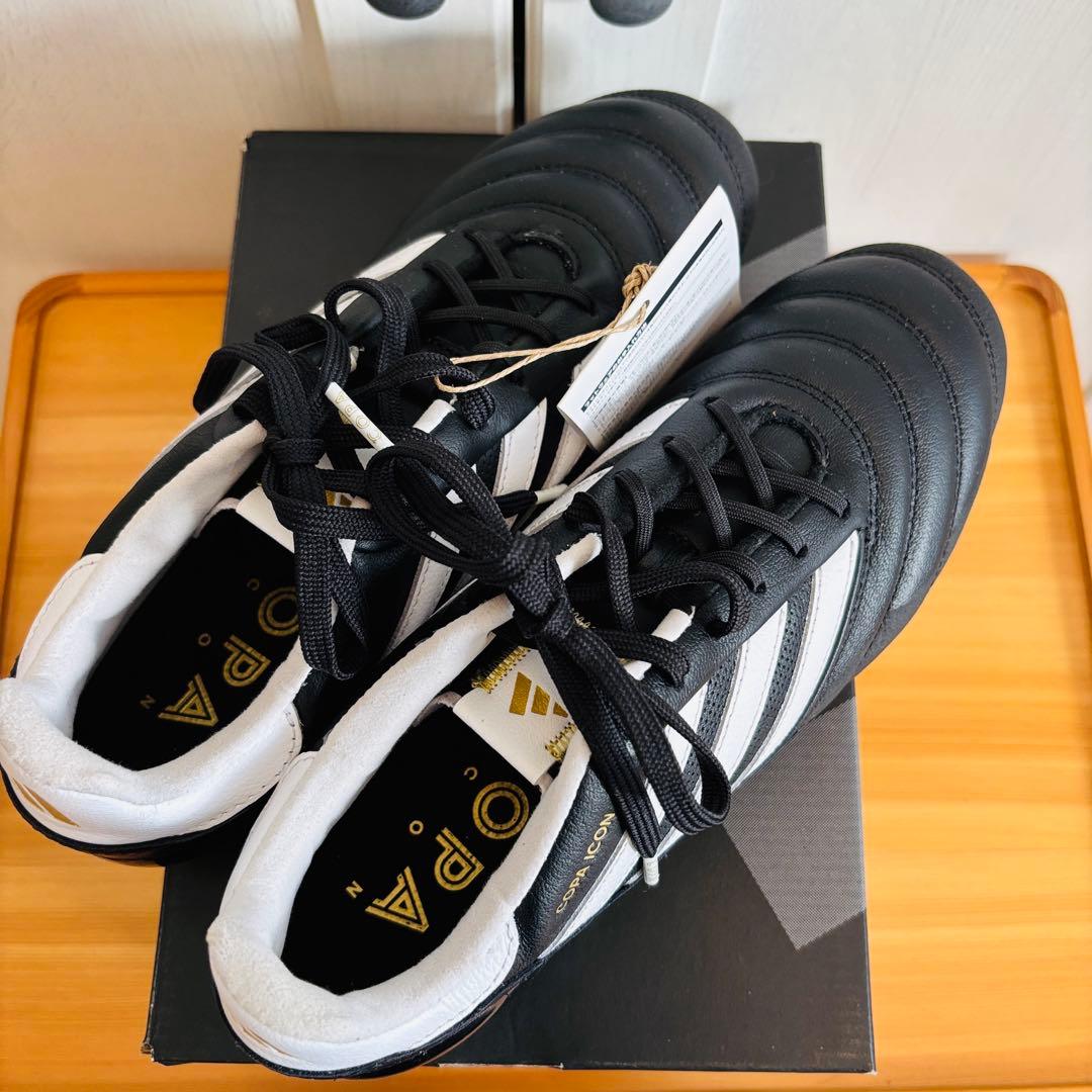 新品箱入【adidas✴︎COPAICONスパイクシューズ】25.5cm 黒✖︎白