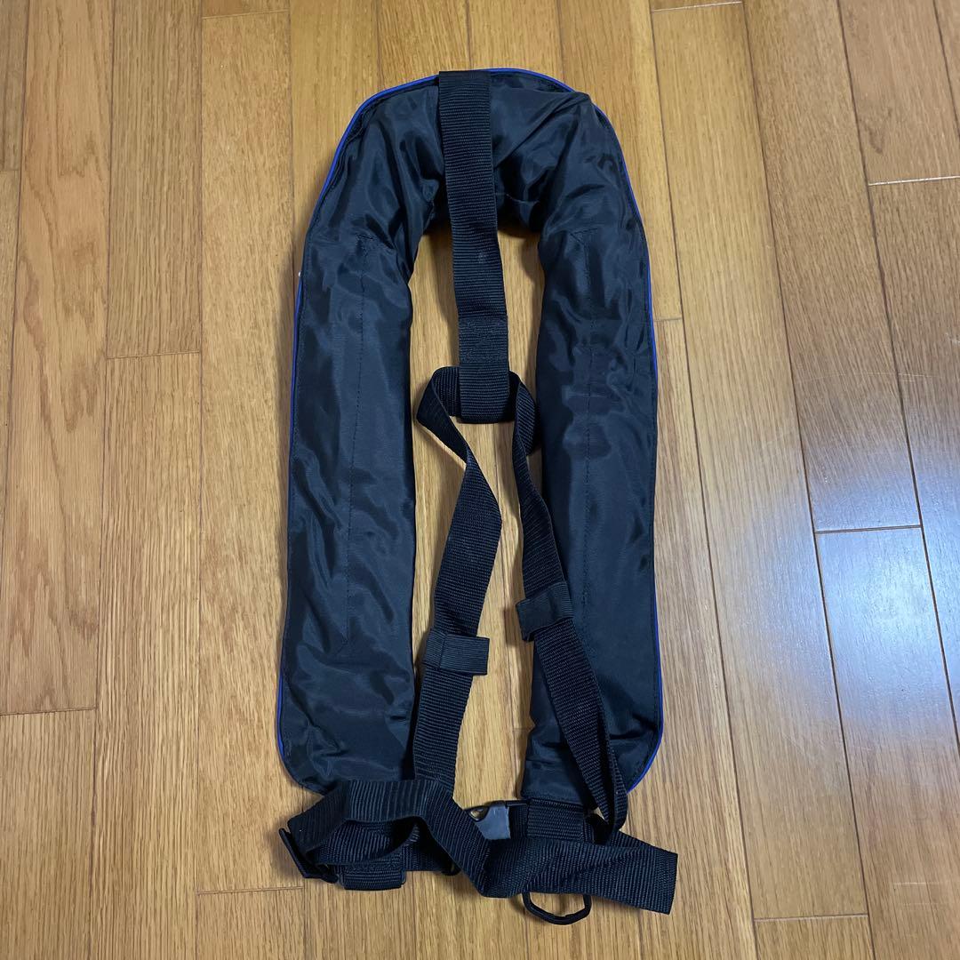 BLUESTORM 自動膨張式ライフジャケット
