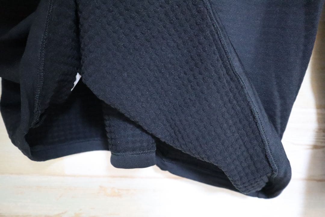 新品 ナイキ NIKE エレメント ランニング ハーフジップ 長袖シャツ　黒