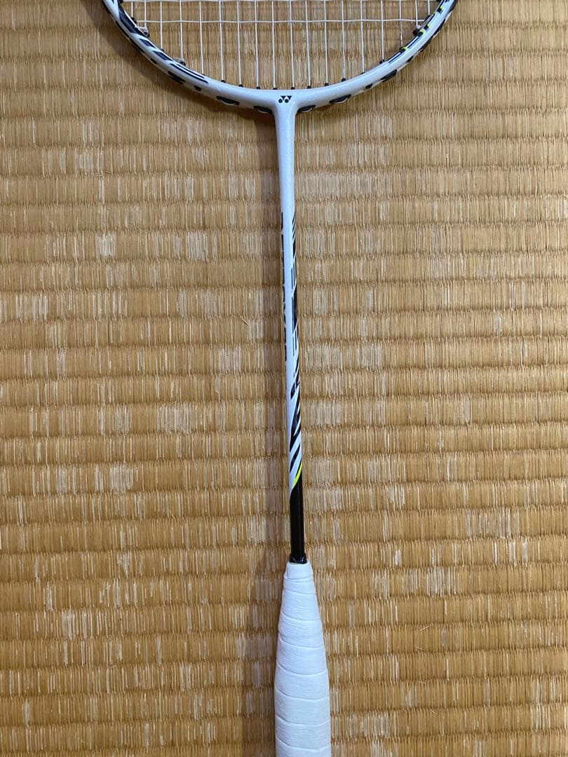 アストロクス99プロ　99pro 4ug5 ホワイトタイガー　桃田賢斗モデル