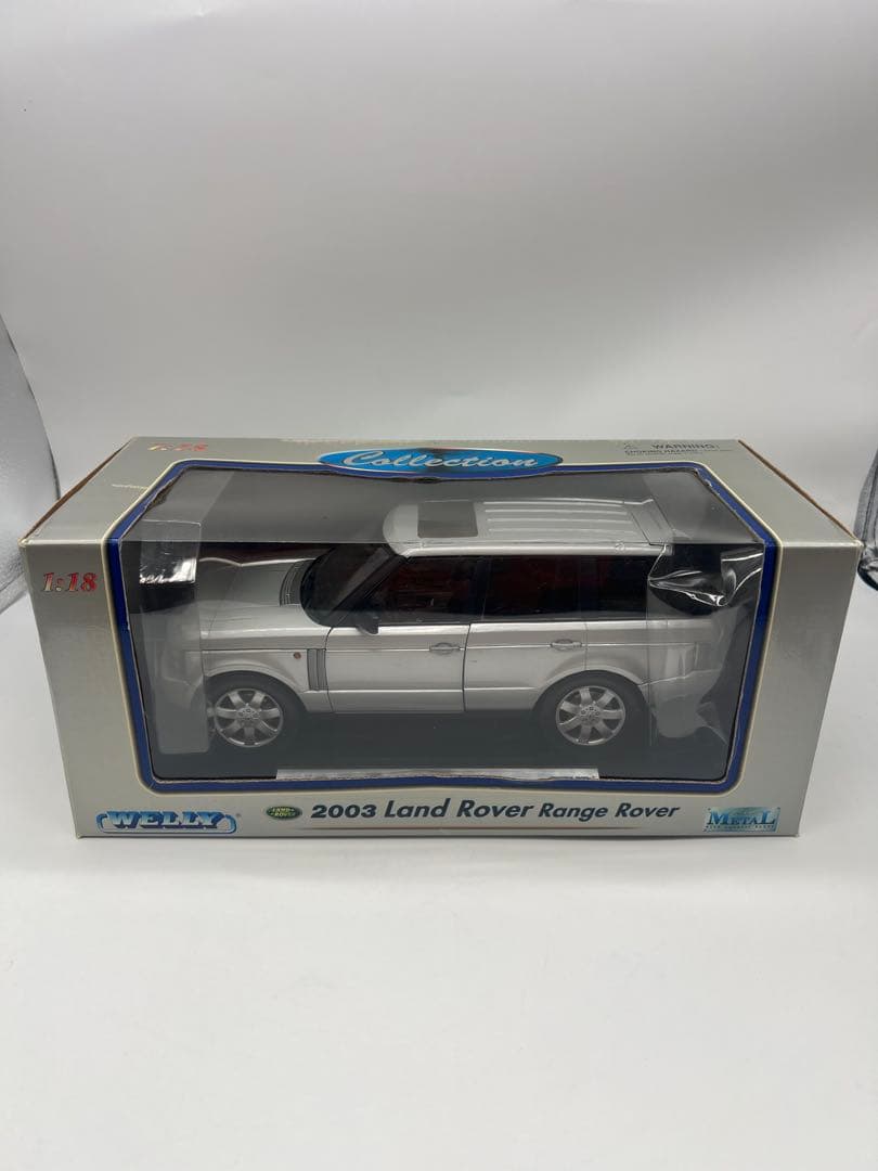 No115ミニカー1/18箱ありLand Rover Range Rover