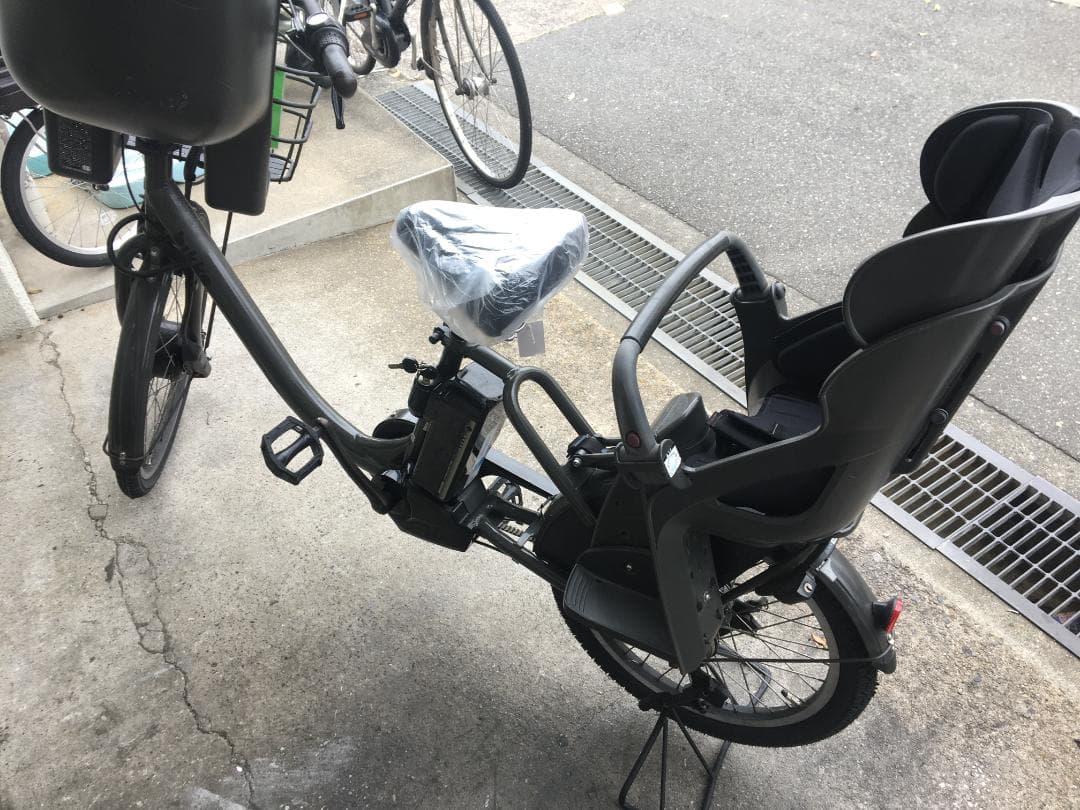 地域限定送料無料　ビッケモブ　回生充電　三人乗り　子供乗せ　神戸　電動自転車