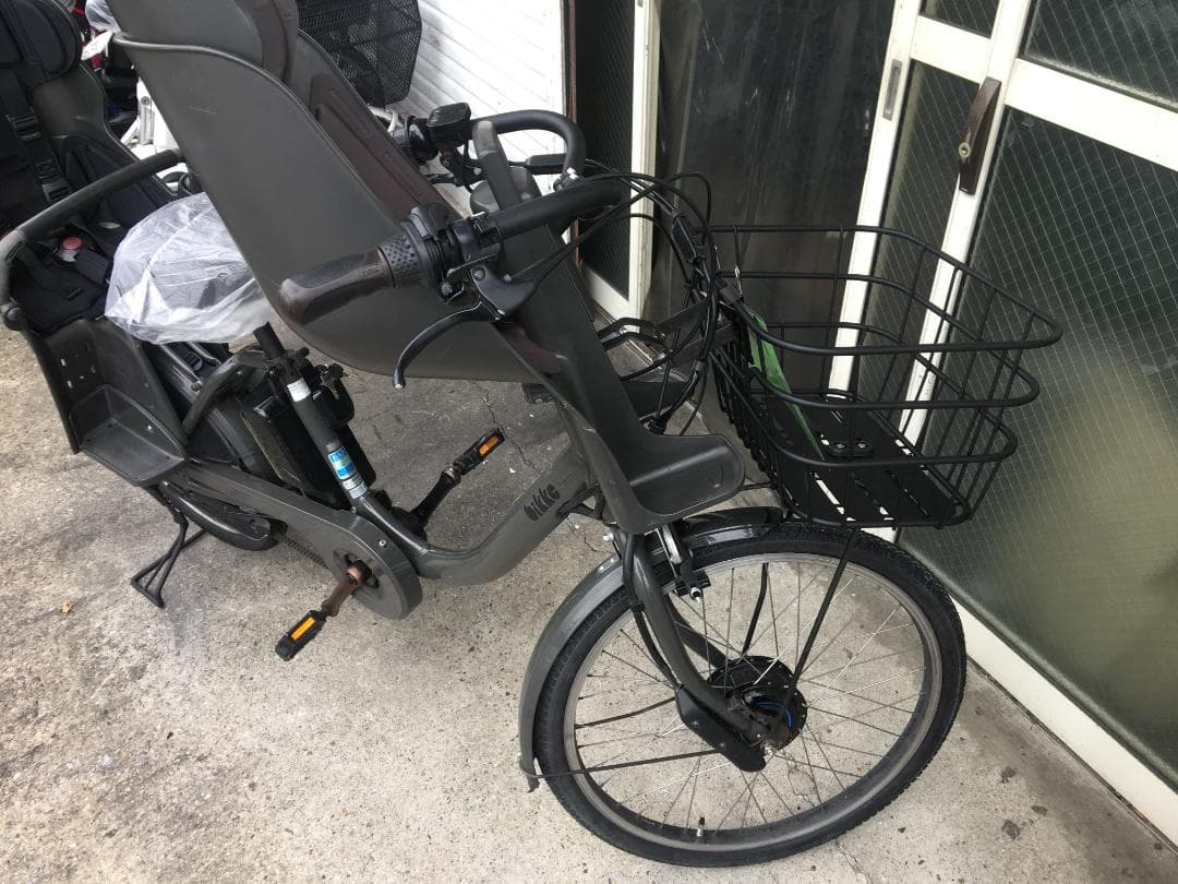 地域限定送料無料　ビッケモブ　回生充電　三人乗り　子供乗せ　神戸　電動自転車