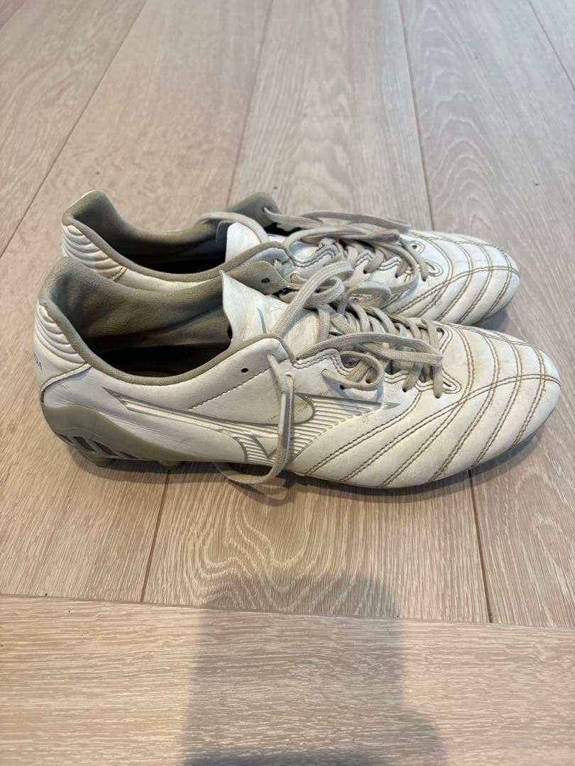 Mizuno ノナルシーダ　ネオ　 ホワイト スパイクシューズ　24.5 箱無し