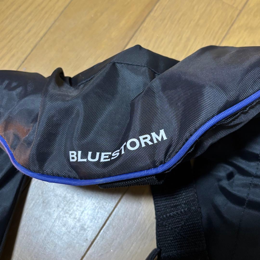 Ripple Fisher 自動膨張式ライフジャケット