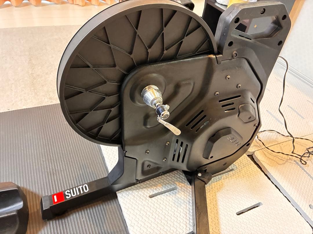 ELITE Suito 11速カセット付き 使用頻度低