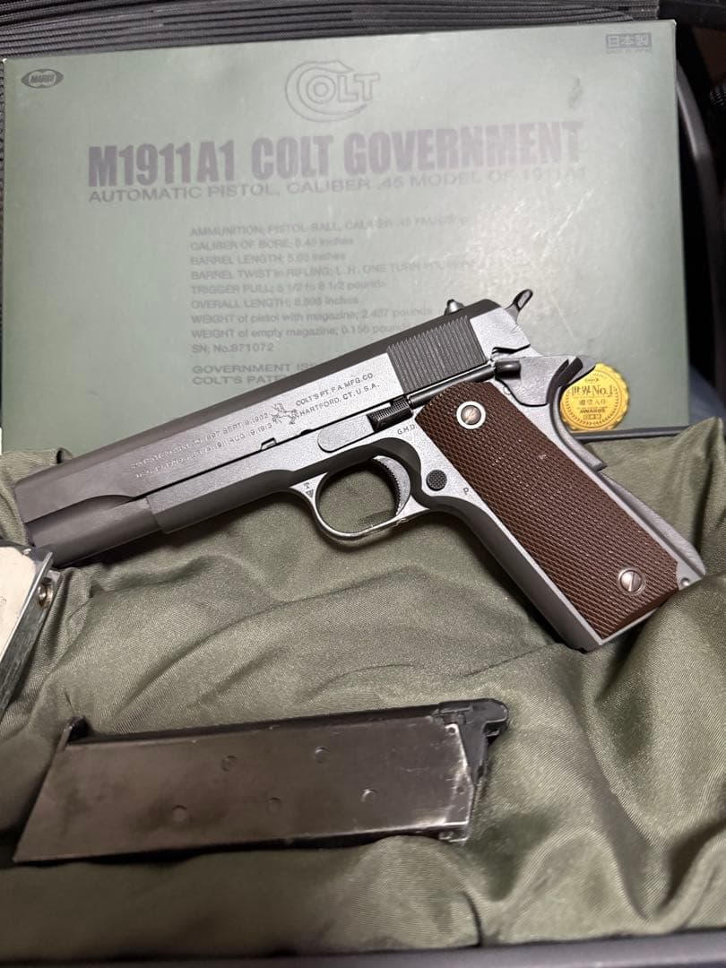 ［中古］東京マルイ M1911A1 コルトガバメント スペアマガジン付き