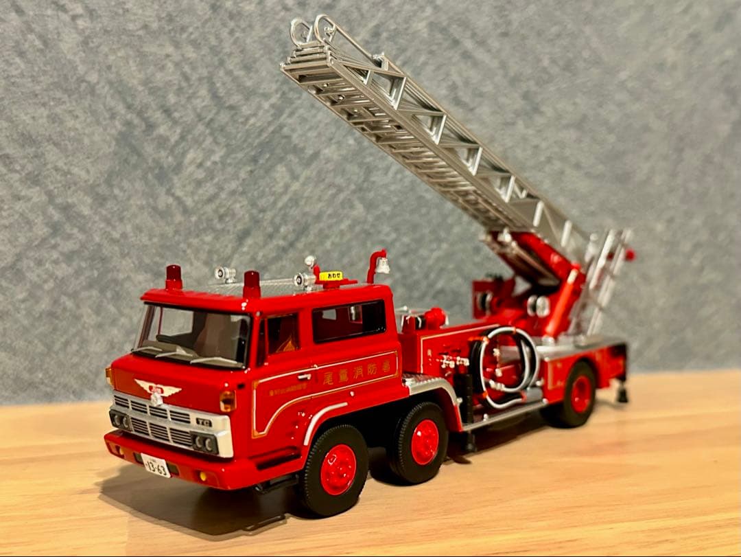 トミカLIMITED VINTAGE NEO日野TC343型消防車尾鷲