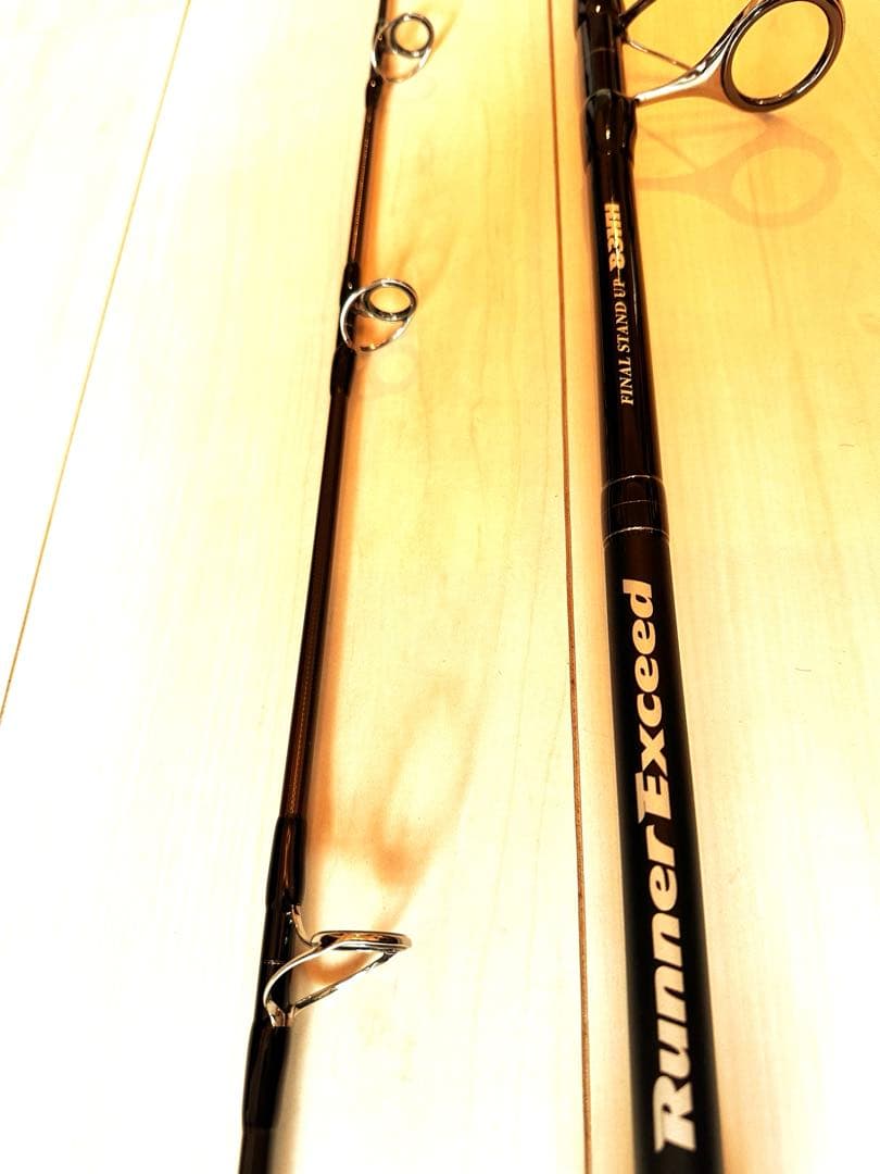 【美品】ランナーエクシードファイナルスタンドアップ83HH