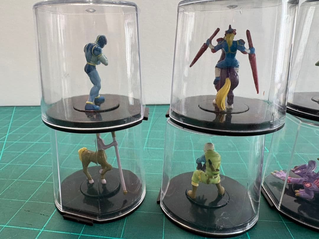 遊戯王　ダンジョンダイス　フィギュア　ケース付き