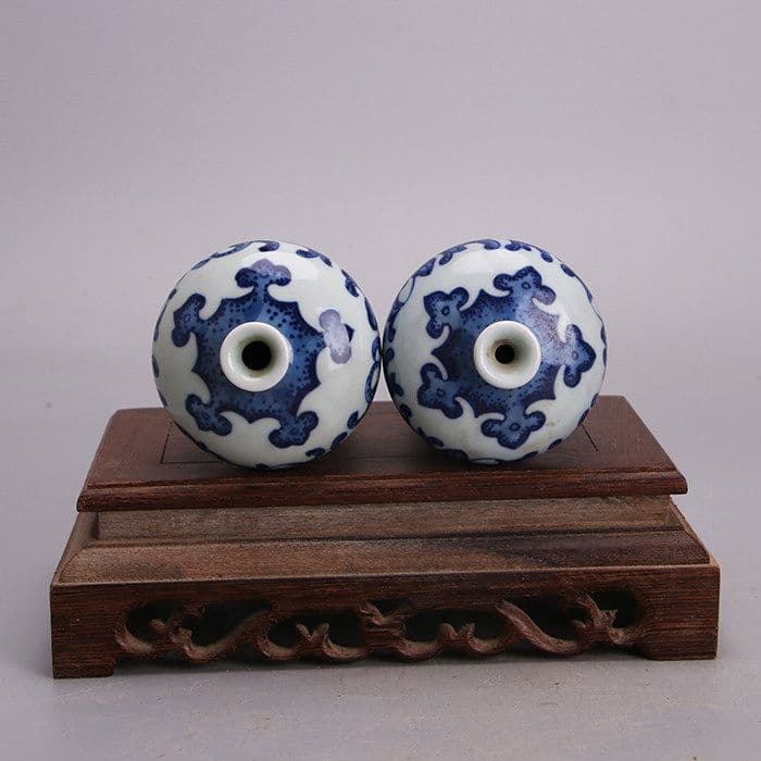 青花纏枝蓮梅瓶 景徳鎮 磁器 現代工芸品 美術品 装飾品 置物 一対