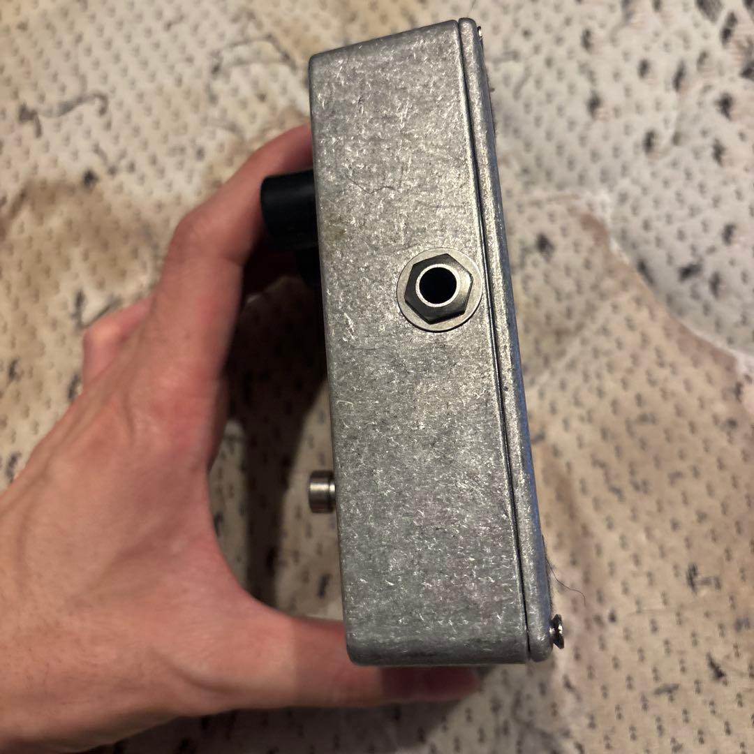 electro-harmonix Pulsar トレモロエフェクター
