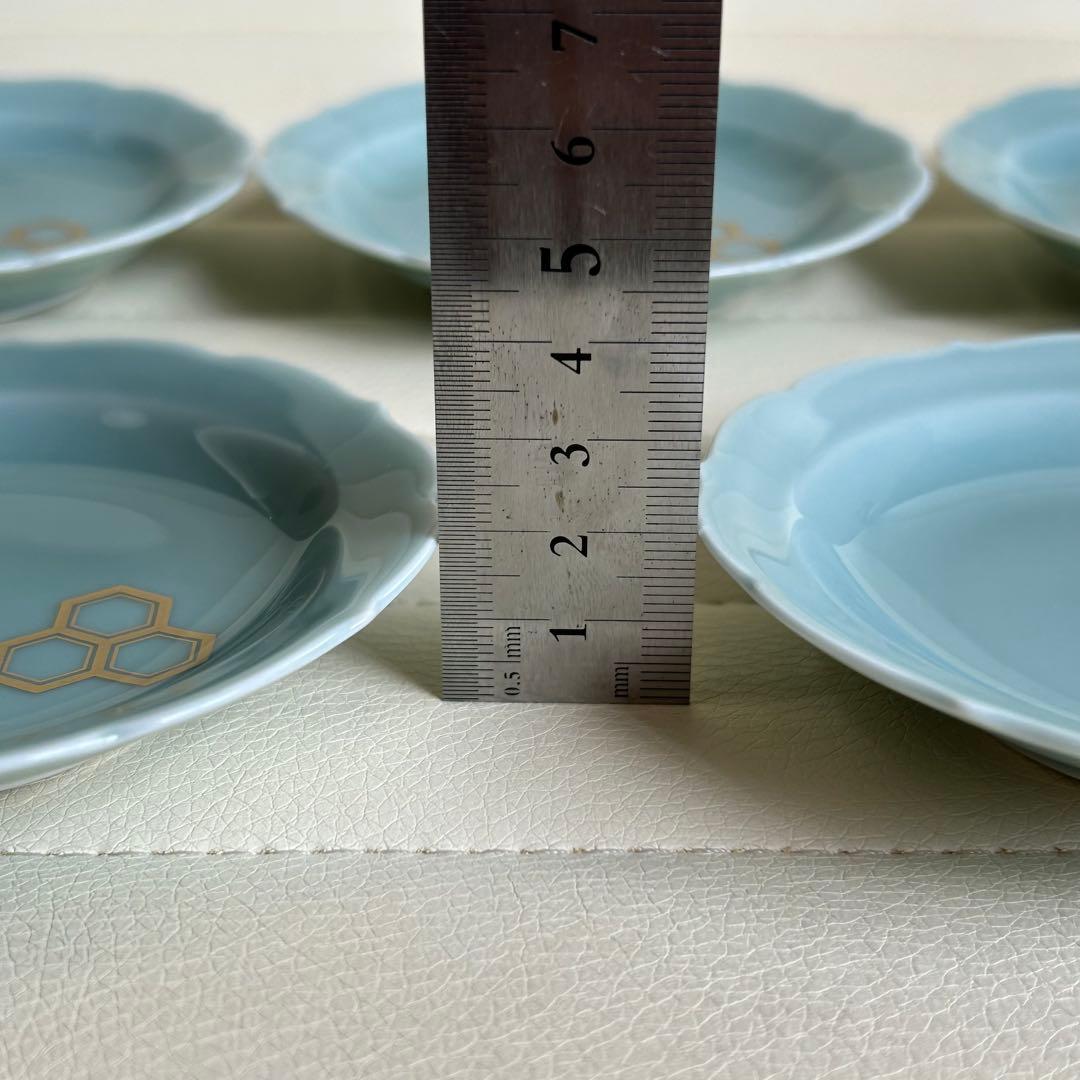 有田焼　深川製磁　青磁　小皿揃　５枚セット　金彩　亀甲紋　輪花皿　和食器　ブルー