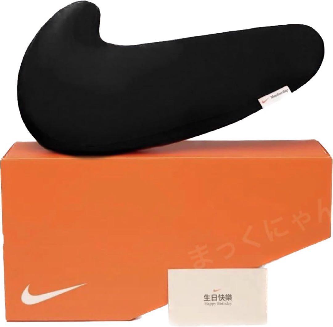 NIKE SWOOSH BIRTHDAY PILLOW クッション