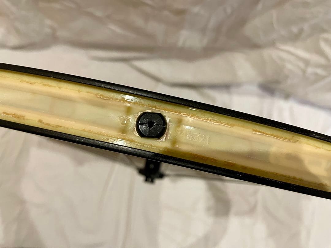 Bontrager Aeolus Pro 37 TLR ディスクロードホイール