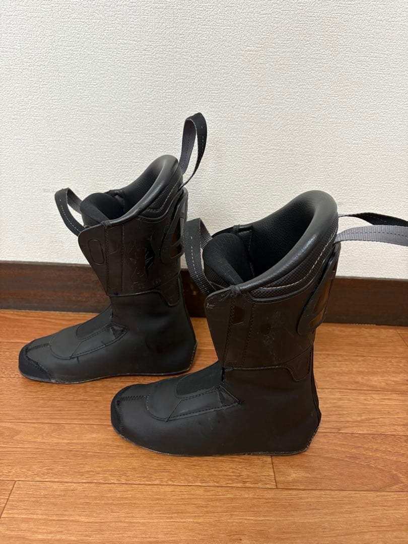 【シーズンオフ特価！】ノルディカ　ドーベルマン5 Soft LC 22.5cm