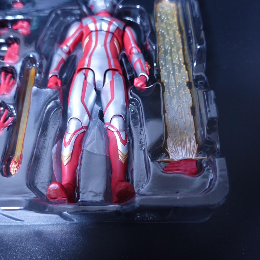 S.H.フィギュアーツ ウルトラマンメビウス